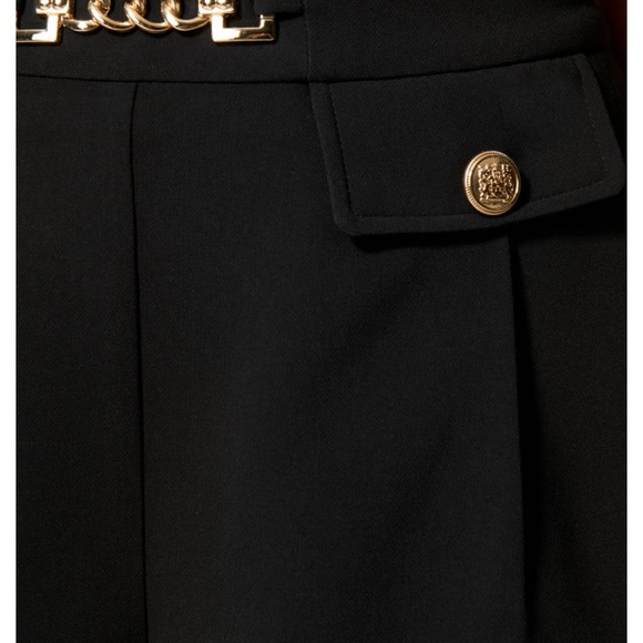 BEBE BELT DETAIL CREPE WIDE LEG SHORT - Picture 3 of 4